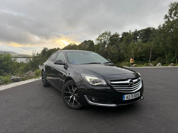 Opel Insignia Saloon, Diesel, 2014, Black