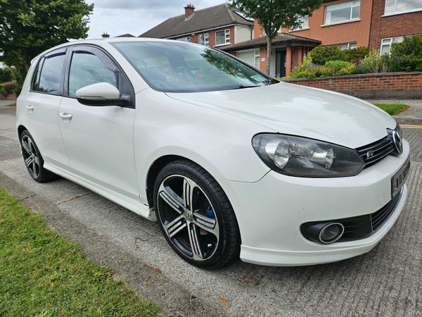 Volkswagen Golf Hatchback, Diesel, 2011, White