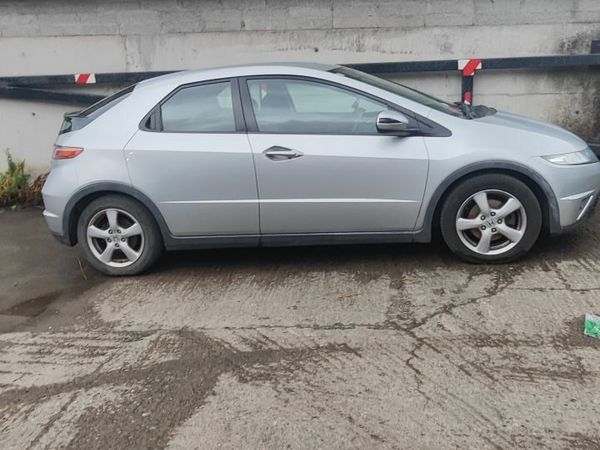 Honda Civic Hatchback, Diesel, 2009, Silver