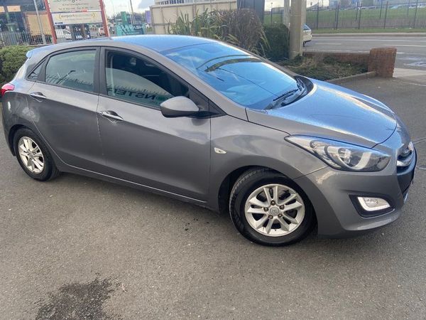 Hyundai i30 Hatchback, Diesel, 2013, Grey