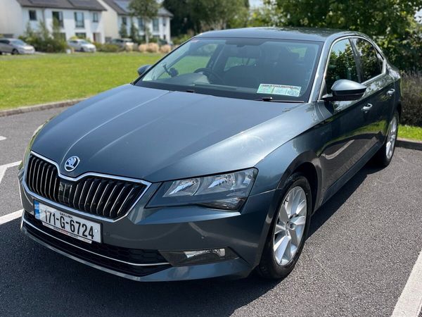 Skoda Superb Hatchback, Diesel, 2017, Grey