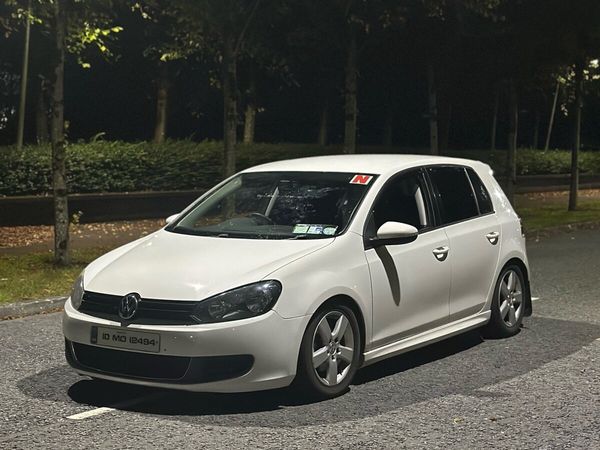 Volkswagen Golf Hatchback, Diesel, 2010, White