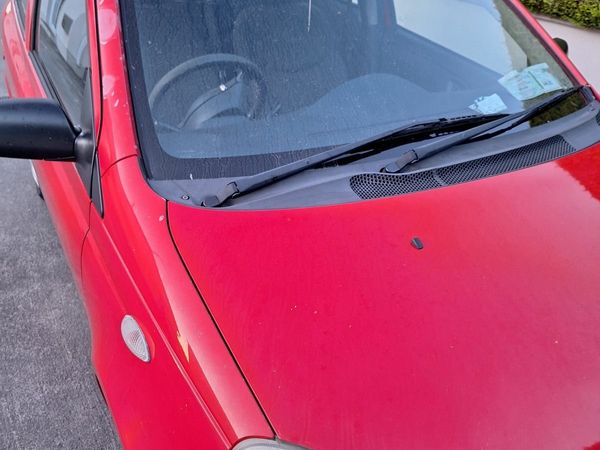 Toyota Yaris Hatchback, Petrol, 2003, Red
