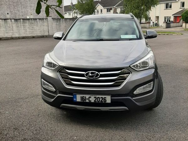 Hyundai Santa Fe SUV, Diesel, 2016, Silver