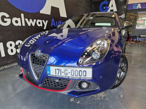 Alfa Romeo Giulietta Hatchback, Petrol, 2017, Blue