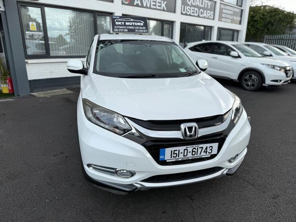 Honda Vezel Estate, Petrol Hybrid, 2015, White