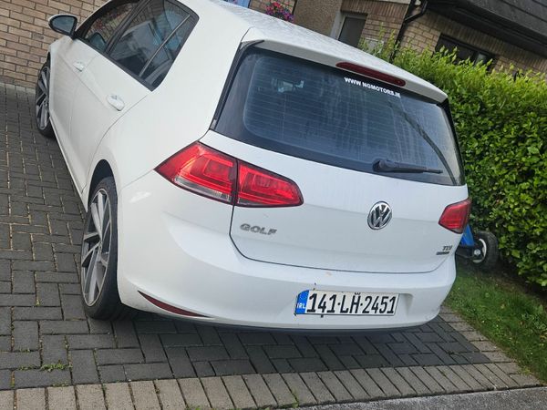 Volkswagen Golf Hatchback, Diesel, 2014, White