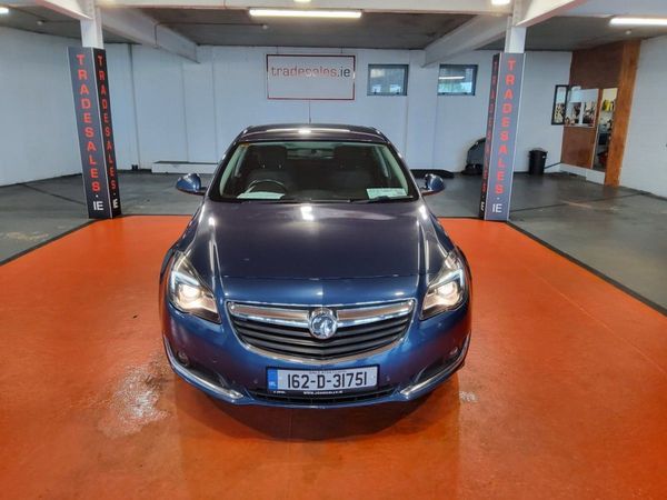 Vauxhall Insignia Hatchback, Diesel, 2016, Blue