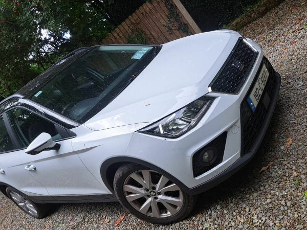 SEAT Arona SUV, Diesel, 2019, White
