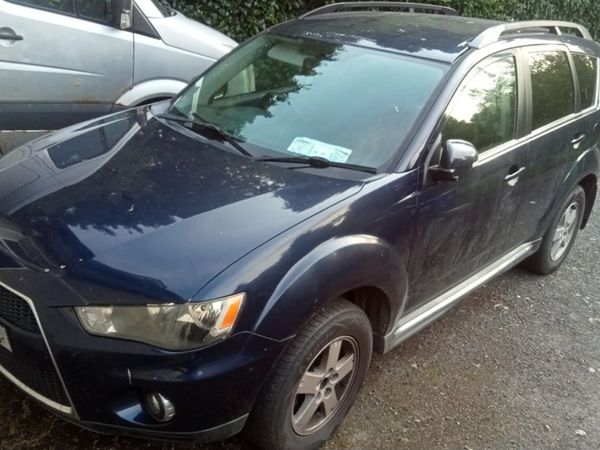 Mitsubishi Outlander SUV, Diesel, 2011, Blue
