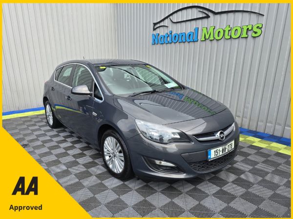 Opel Astra Hatchback, Diesel, 2015, Grey