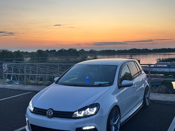 Volkswagen Golf Hatchback, Diesel, 2011, White