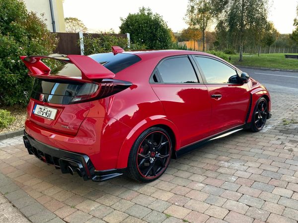 Honda Civic Hatchback, Petrol, 2017, Red