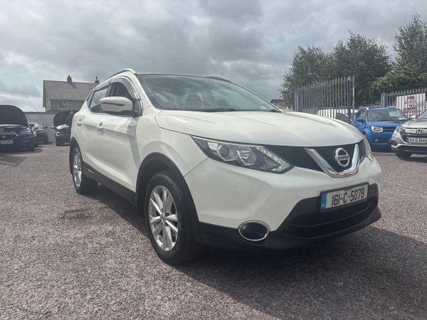 Nissan Qashqai Hatchback, Diesel, 2016, White