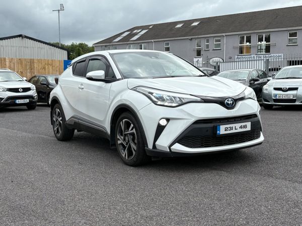 Toyota C-HR Hatchback, Petrol, 2023, White