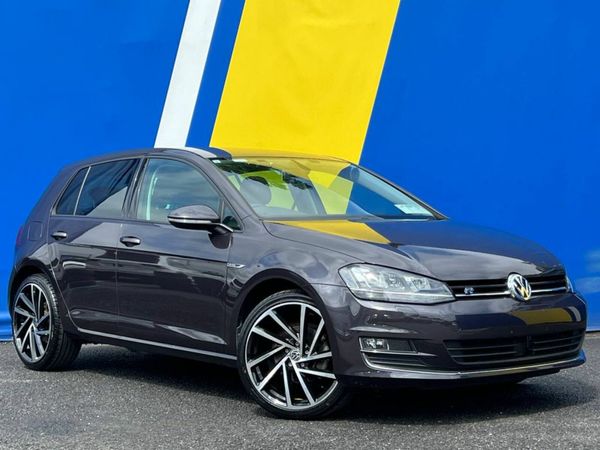 Volkswagen Golf Hatchback, Petrol, 2015, Blue