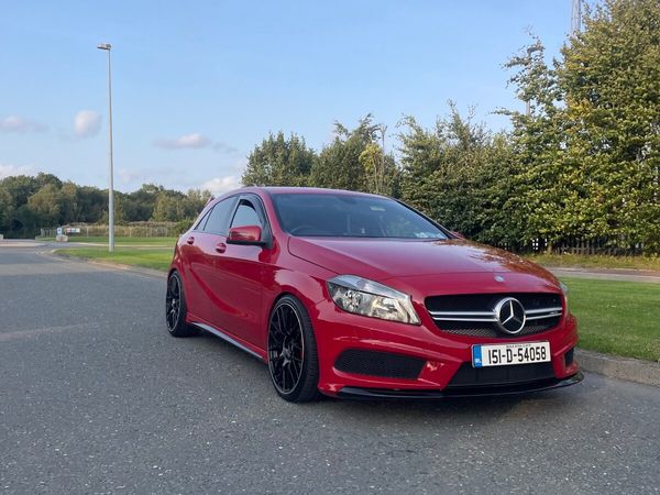 Mercedes-Benz A-Class Hatchback, Diesel, 2015, Red