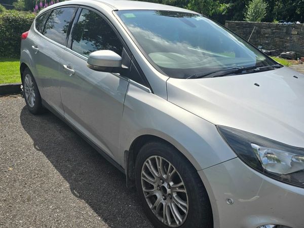 Ford Focus Hatchback, Diesel, 2012, Silver