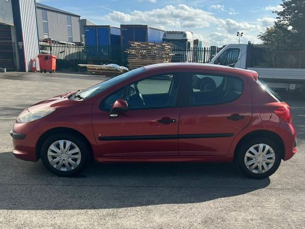 Peugeot 207 Hatchback, Petrol, 2009, Red