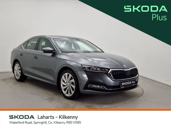 Skoda Octavia Saloon, Petrol, 2022, Grey