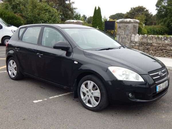 Kia Ceed Hatchback, Diesel, 2009, Black