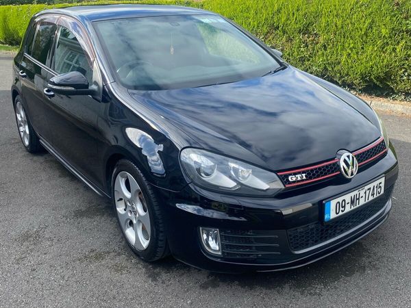 Volkswagen Golf Hatchback, Petrol, 2009, Black
