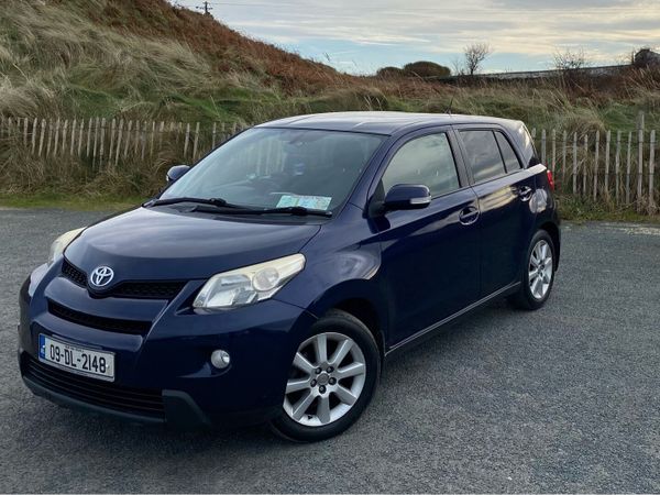 Toyota Urban Cruiser SUV, Petrol, 2009, Blue