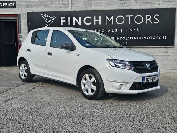 Dacia Sandero Hatchback, Petrol, 2014, White