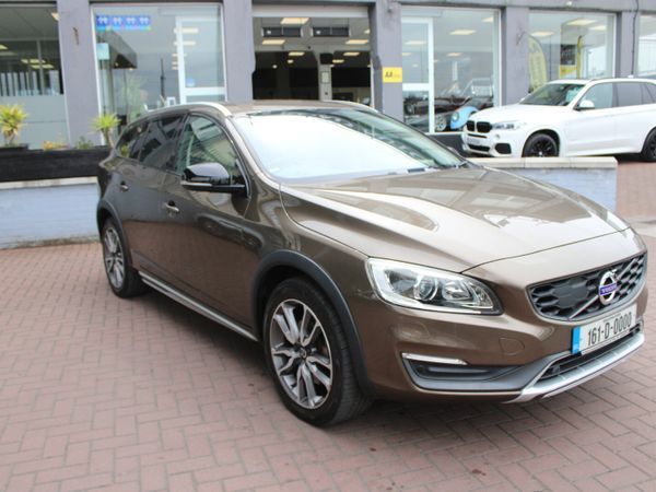Volvo V60 SUV, Diesel, 2016, Brown