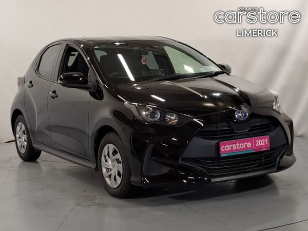 Toyota Yaris Hatchback, Petrol, 2021, Black