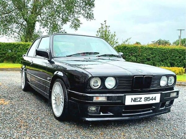 BMW 3-Series Saloon, Petrol, 1989, Black