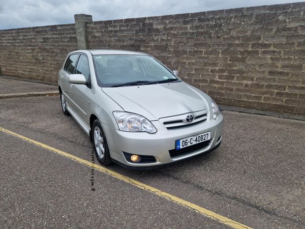 Toyota Corolla Hatchback, Petrol, 2006, Silver