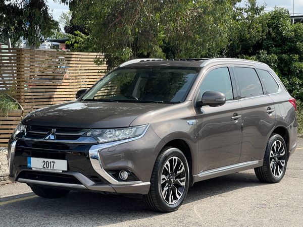 Mitsubishi Outlander SUV, Petrol Plug-in Hybrid, 2017, Brown