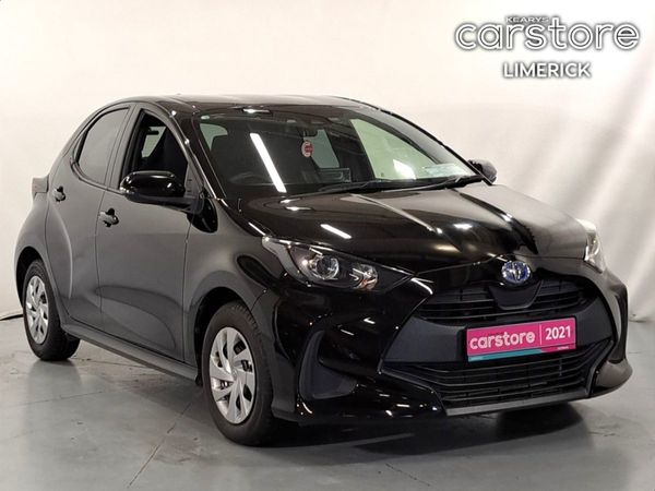 Toyota Yaris Hatchback, Petrol, 2021, Black