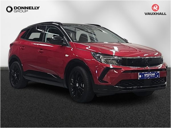 Vauxhall Grandland Hatchback, Petrol, 2023, Red