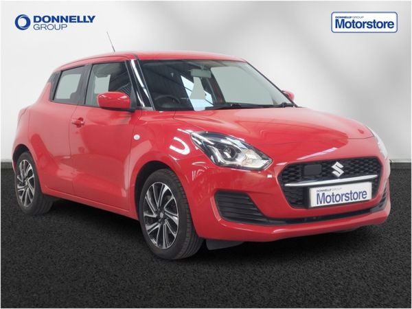 Suzuki Swift Hatchback, Petrol, 2022, Red