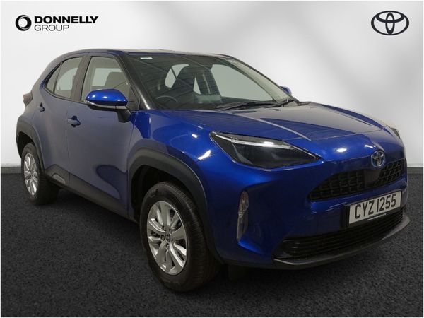 Toyota Yaris Cross Estate, Petrol Hybrid, 2023, Blue