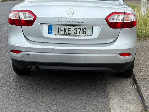 Renault Fluence Saloon, Diesel, 2011, Silver