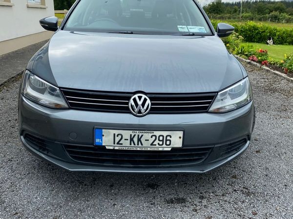 Volkswagen Jetta Saloon, Diesel, 2012, Grey