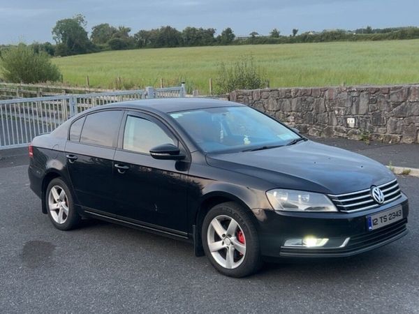 Volkswagen Passat Saloon, Diesel, 2012, Black
