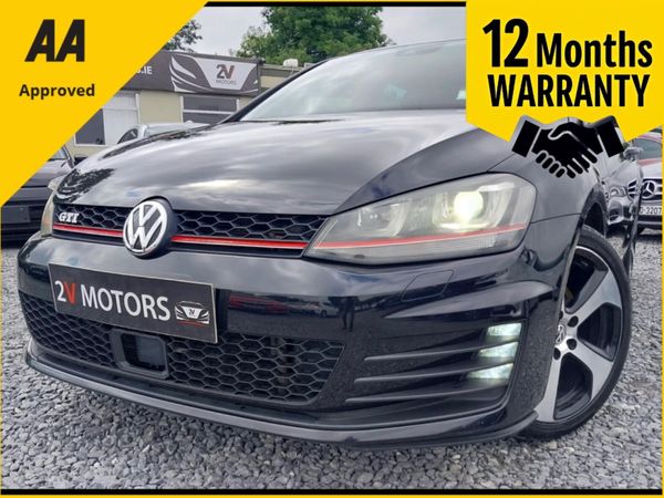 Volkswagen Golf Hatchback, Petrol, 2013, Black