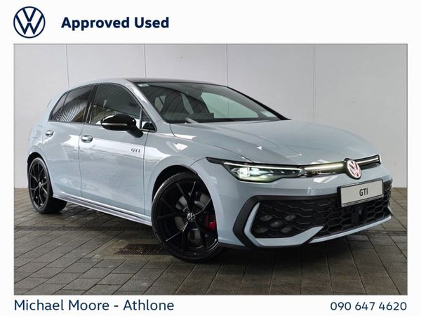 Volkswagen Golf Hatchback, Petrol, 2025, Blue