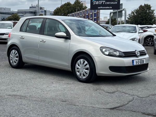 Volkswagen Golf Hatchback, Diesel, 2011, Silver