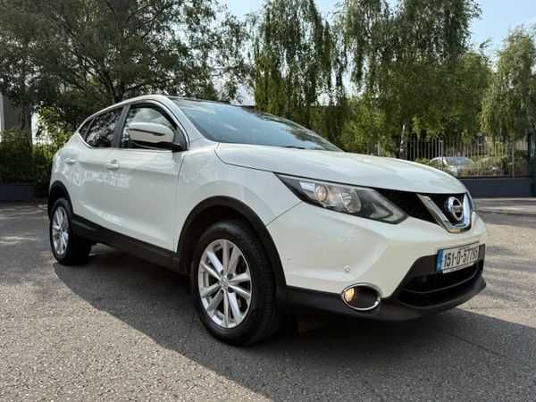 Nissan Qashqai Hatchback, Petrol, 2015, White