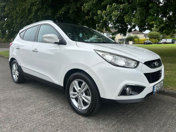 Hyundai ix35 SUV, Diesel, 2012, White