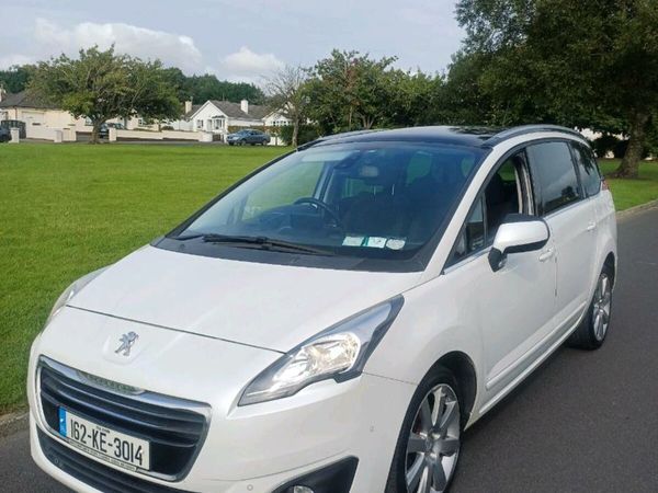 Peugeot 5008 MPV, Diesel, 2016, White