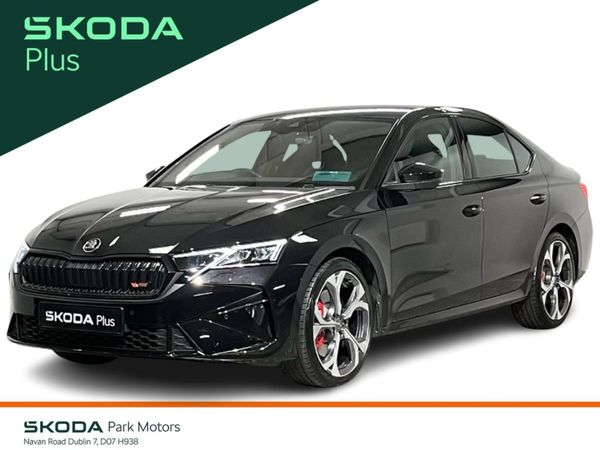 Skoda Octavia Saloon, Petrol, 2025, Black