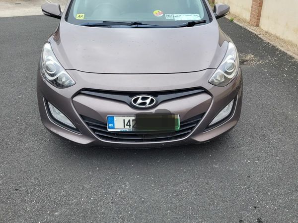 Hyundai i30 Estate/Jeep, Diesel, 2014, Bronze