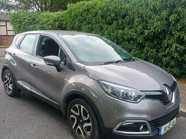 Renault Captur Hatchback, Petrol, 2014, Grey
