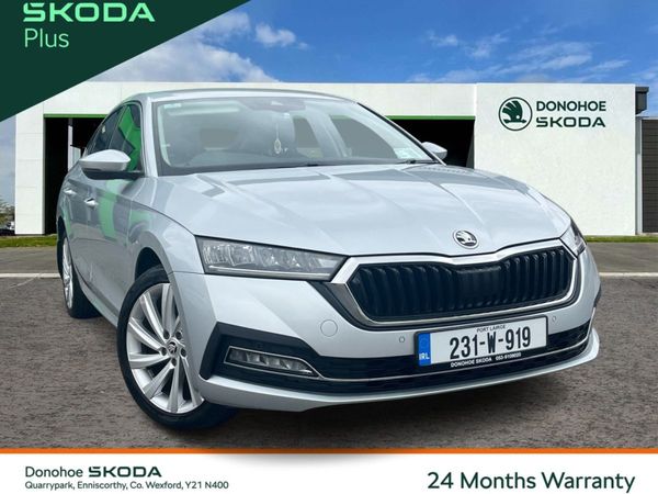 Skoda Octavia Saloon, Diesel, 2023, Grey